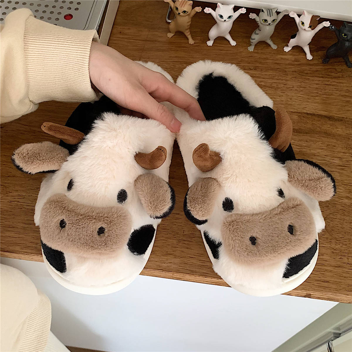 Autumn/Winter Cute Cartoon Cow Slippers For Women