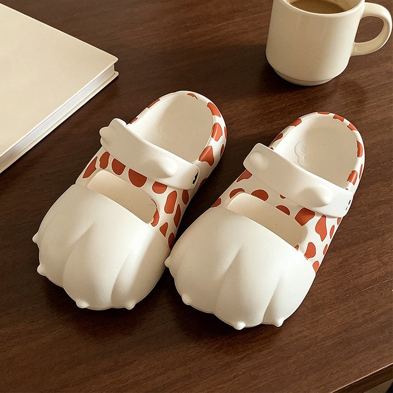 Cute orange tiger striped cat paw EVA clogs with 3D toes and adjustable strap, lightweight indoor shoes