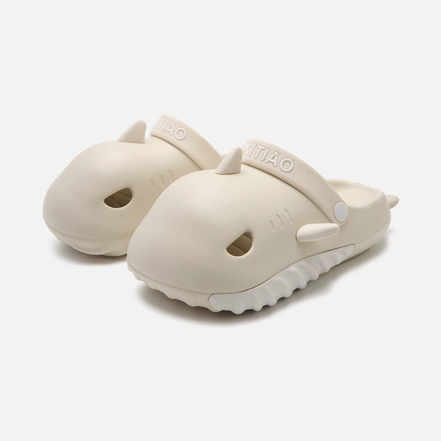 Summer Slightly Low Arch Cute Cartoon Shark Clogs