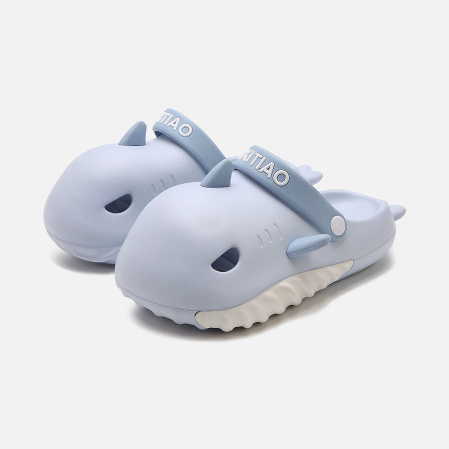 Summer Slightly Low Arch Cute Cartoon Shark Clogs