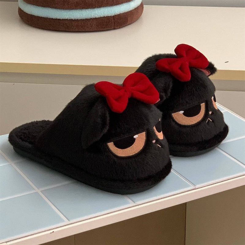 Cute black cat plush slide slippers with removable red bow and sleepy eyes, fuzzy indoor shoes with PVC sole