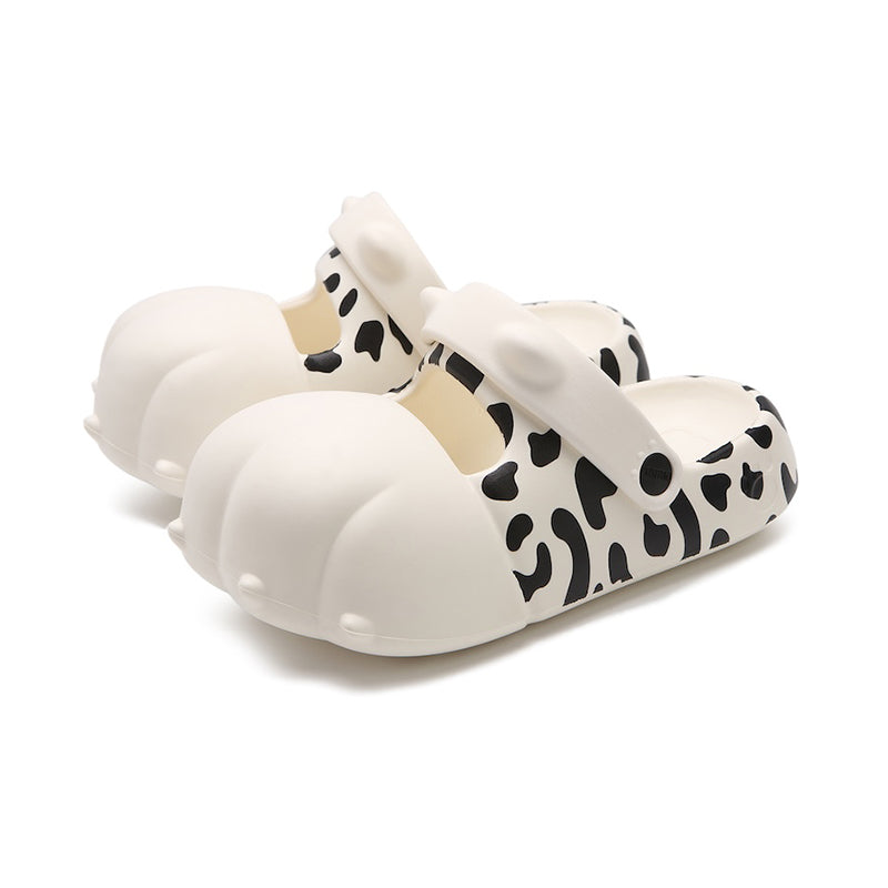 Cute gray leopard print cat paw EVA clogs with 3D toes and adjustable strap, lightweight indoor shoes