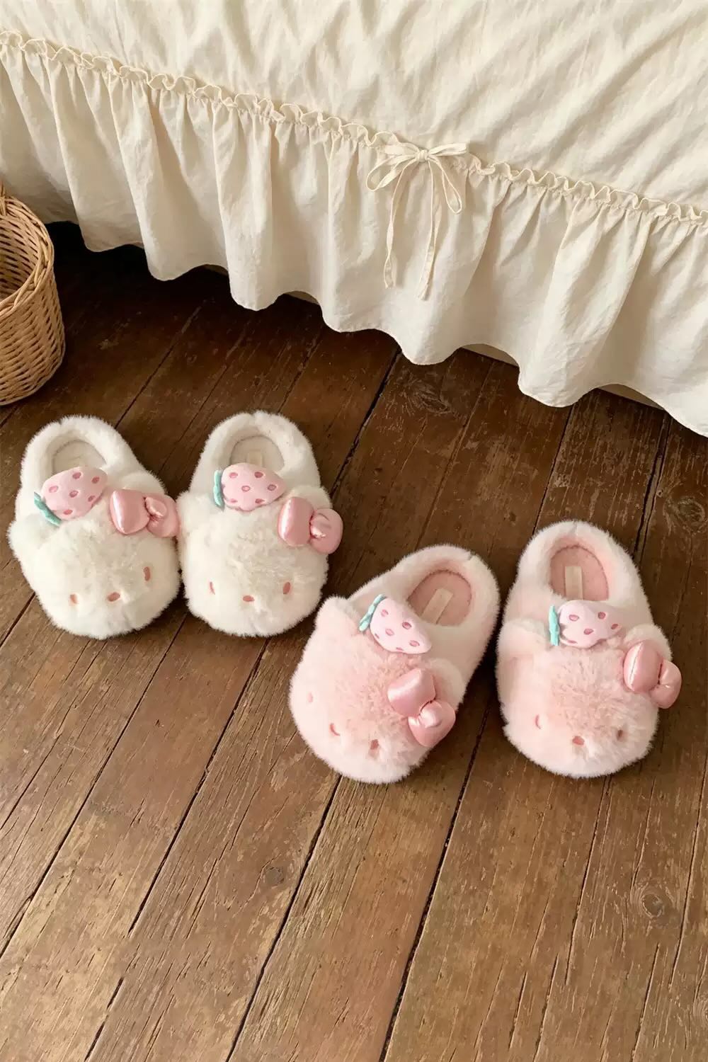 Winter Cute White Strawberry Cat Slippers Aesthetic Warm Plush House Shoes