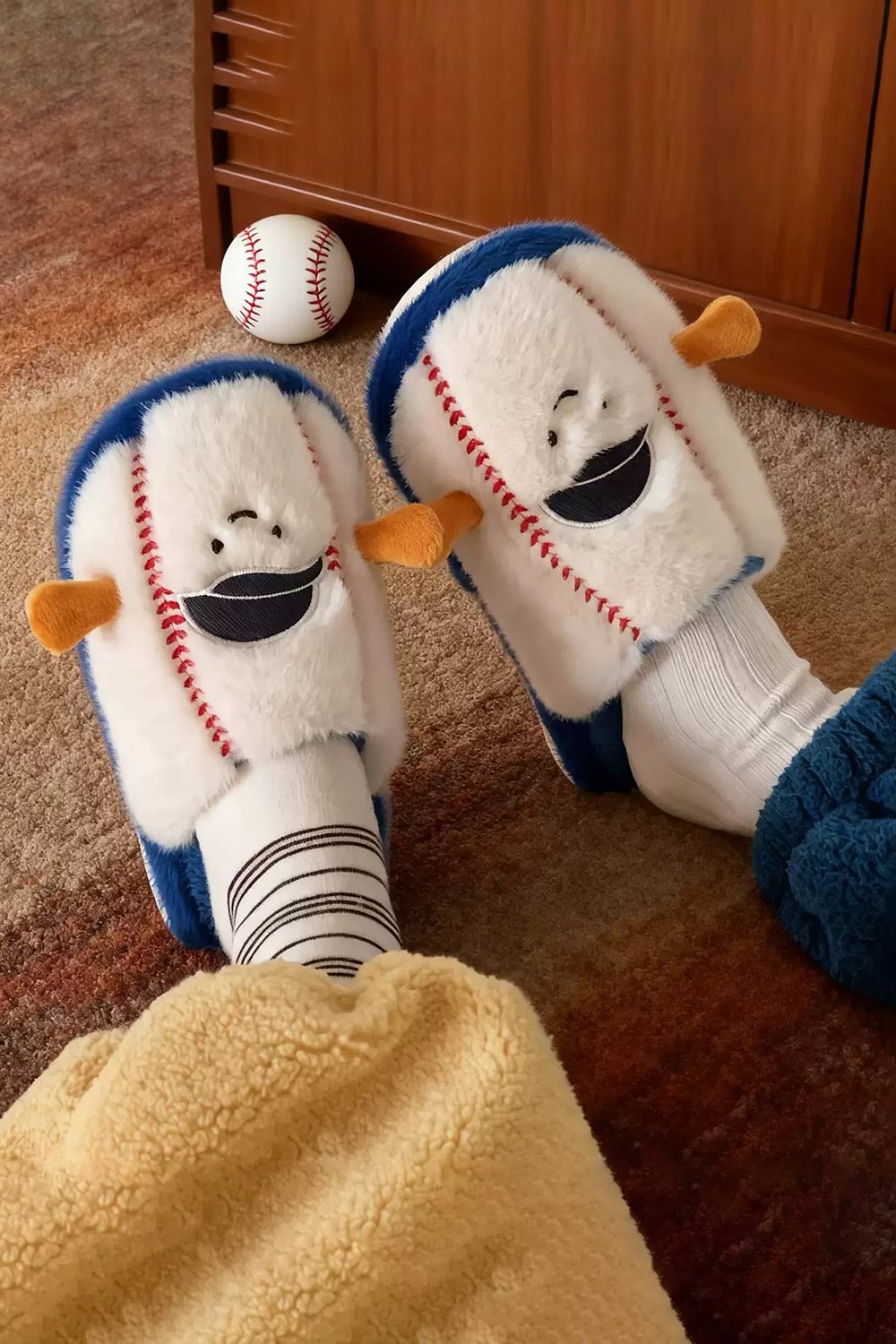 Winter cute light blue baseball slippers aesthetic warm plush house shoes