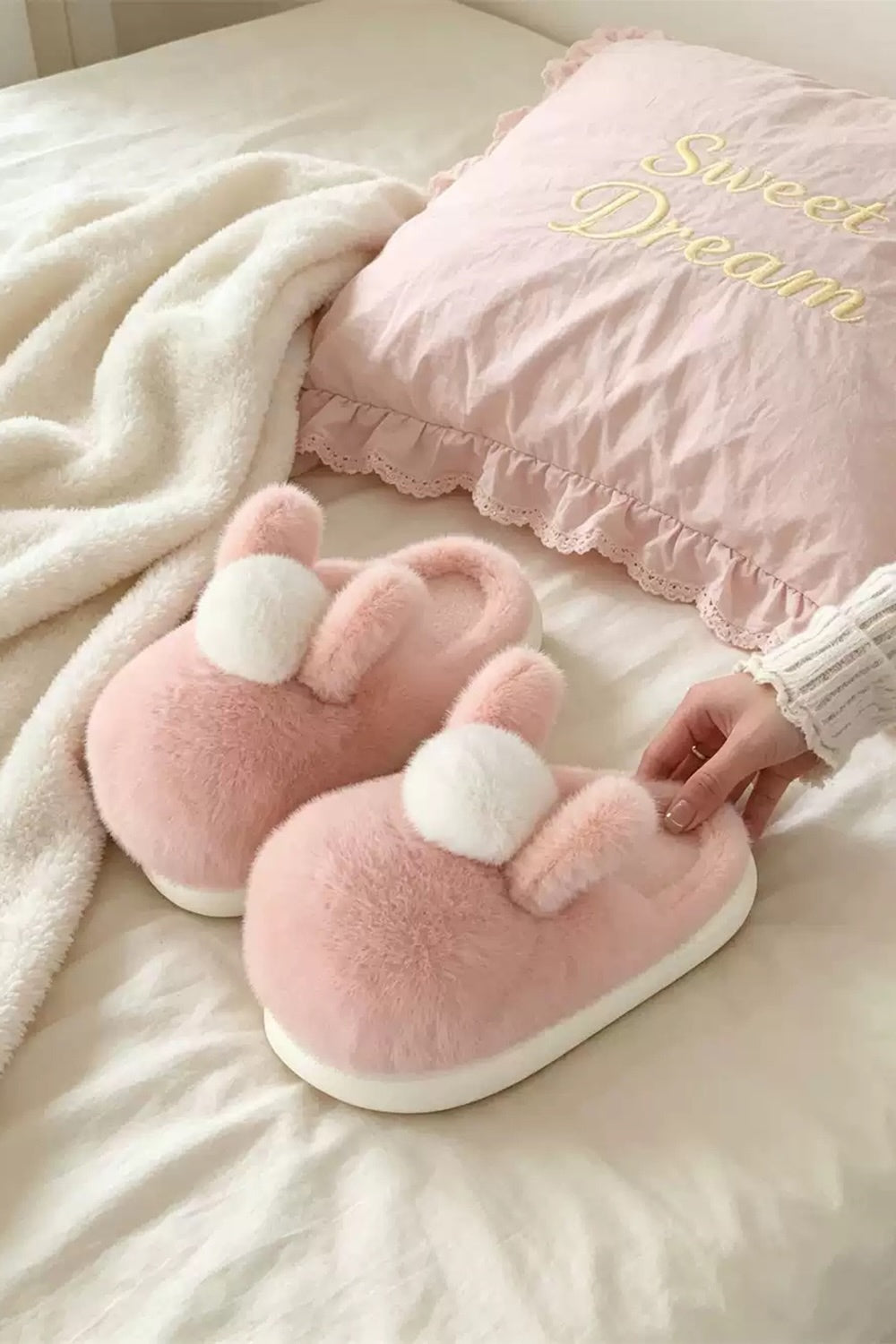 Winter cute pink bunny slippers aesthetic warm plush house shoes