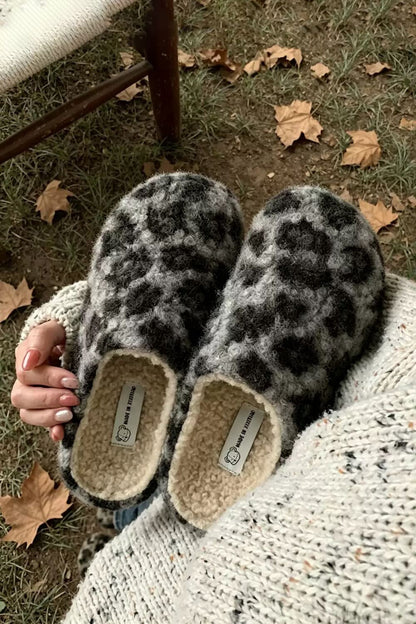 Cute gray leopard slippers aesthetic low arch plush house shoes