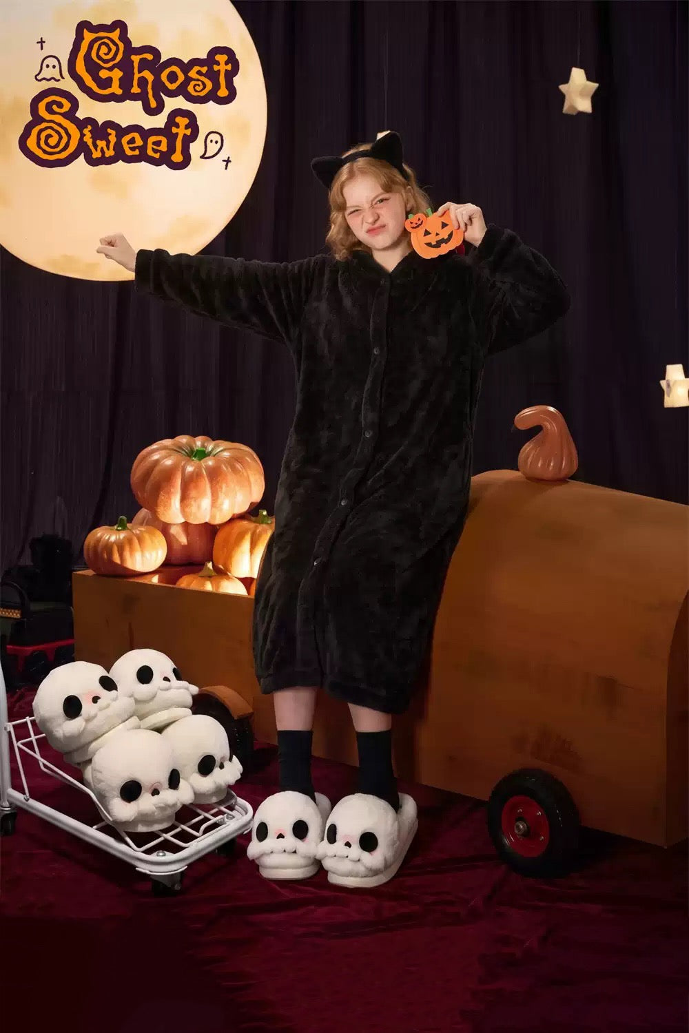 Cute white halloween skull slippers aesthetic warm plush house shoes