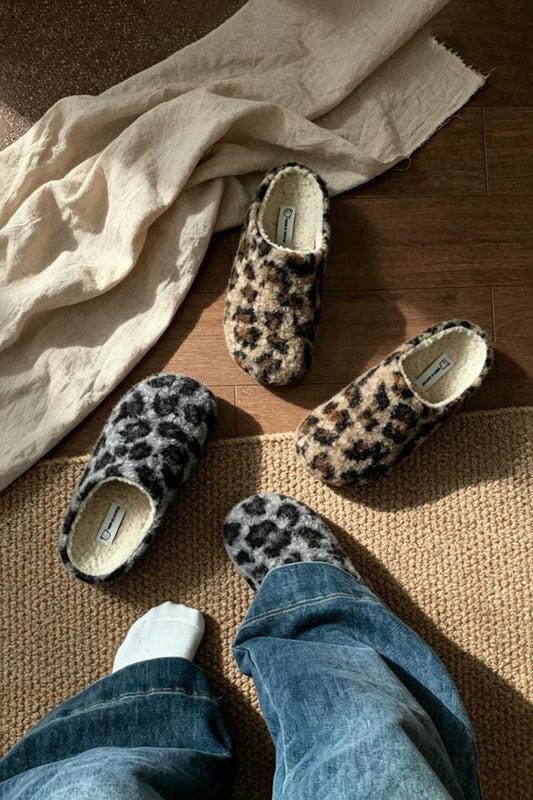 Cute brown leopard slippers aesthetic low arch plush house shoes