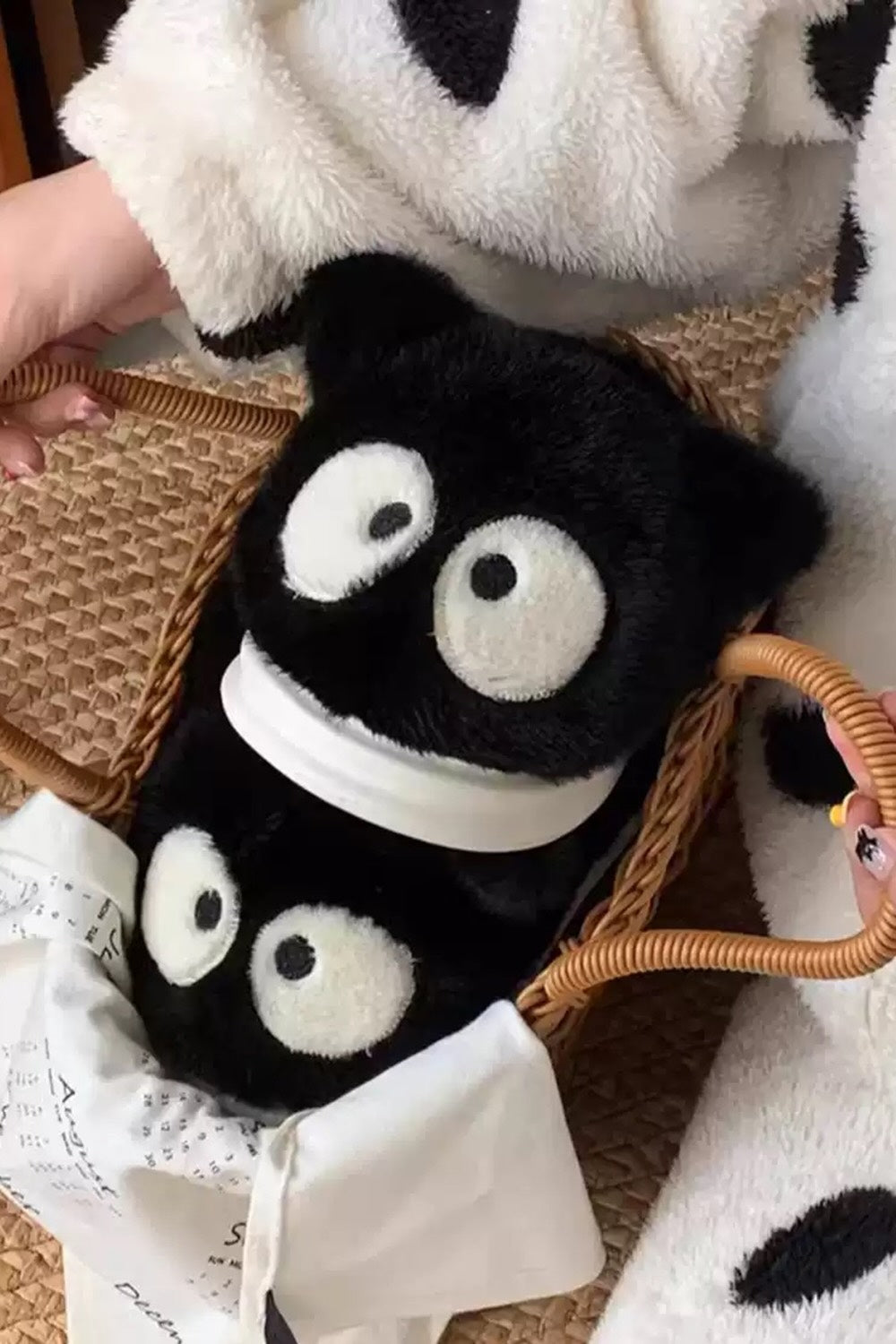 Winter black cute cat slippers aesthetic warm plush house shoes